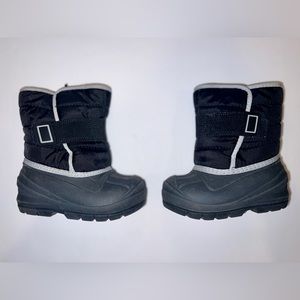 Cat & Jack Toddler Snow Boots, Size 6